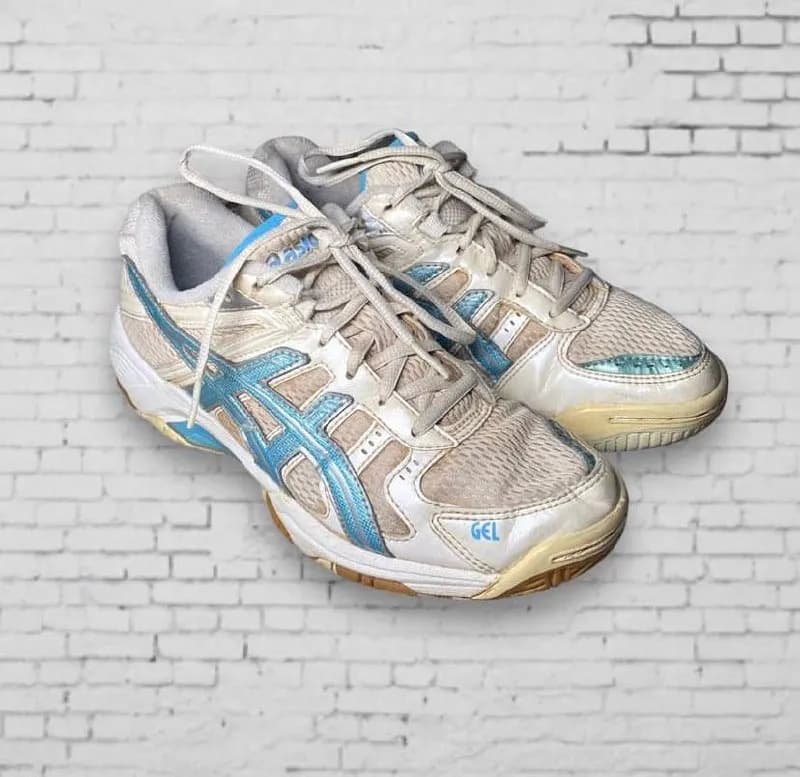 1 Asics gel, 38 EUR, 80 лари — Тбилиси — 80 ₾