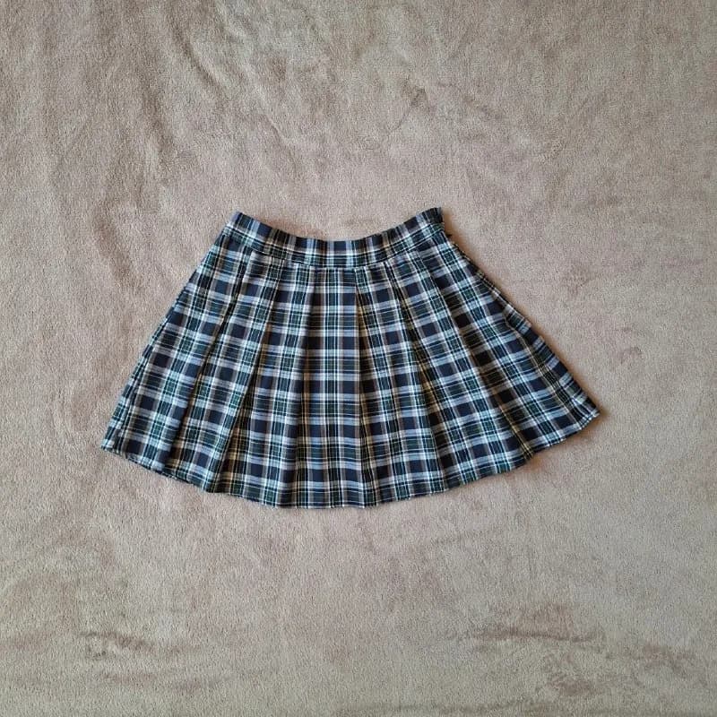 юбка в клетку с плиссировкой — Батуми — 15 ₾