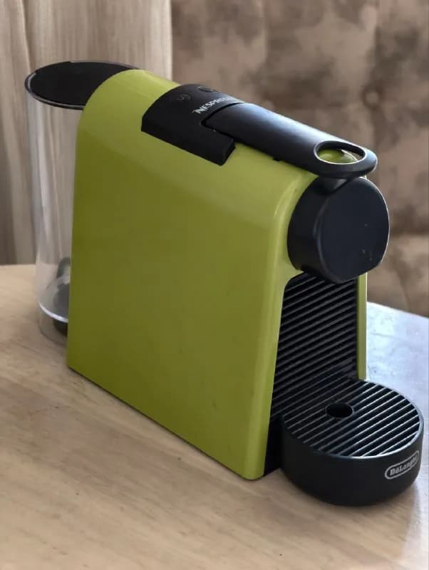 Delongi под капсулы типа Nespresso. — Батуми — 100 ₾
