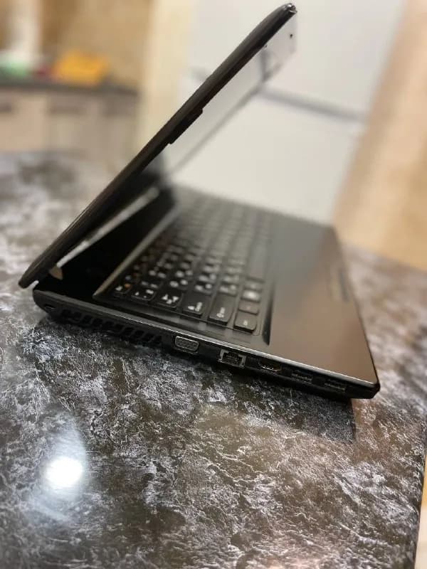 Lenovo g[телефон] — Тбилиси — 400 ₾