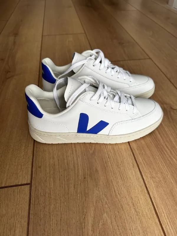VEJA V-12 EU41 26CM новые — Тбилиси — 350 ₾