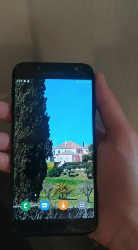 Samsung J7, состояние отличное, работает шустро, остальное в лс. — Тбилиси