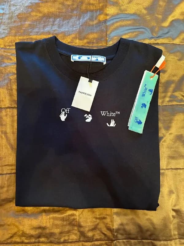 Off-white размер L — Тбилиси — 250 ₾