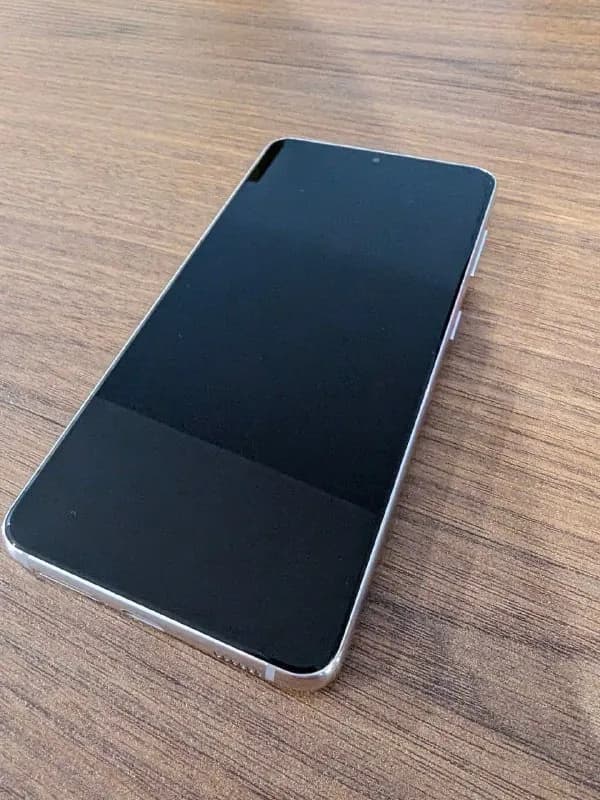 SAMSUNG Galaxy S21 5G (SM-G991B/DS) Dual SIM 128GB. — Тбилиси — 1 000 ₾