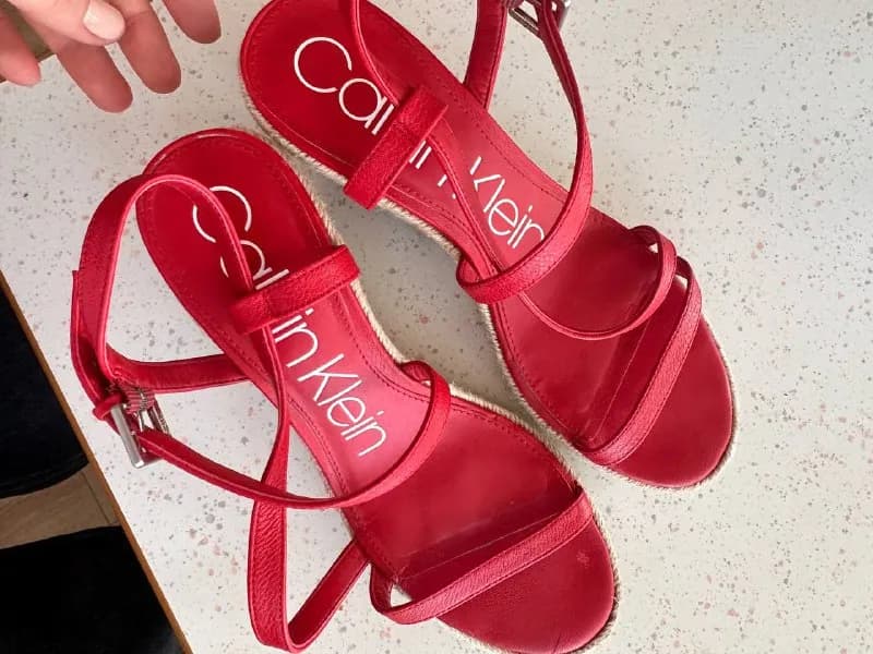 Босоножки Calvin Klein 39 размер — Тбилиси — 110 ₾