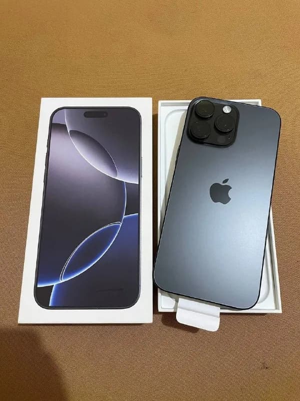 iphone 16 pro 256gb esim — Тбилиси — 2250 ₾