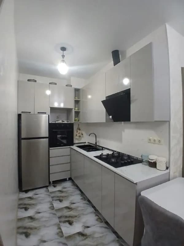 2+1 (70кв.) — Батуми — 600 $