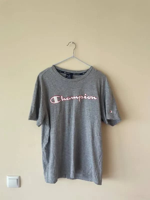 Champion — размер L — цена 20 лари — Тбилиси — 20 ₾
