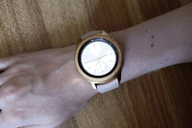 Samsung Watch Small Розовое золото — Тбилиси — 230 ₾