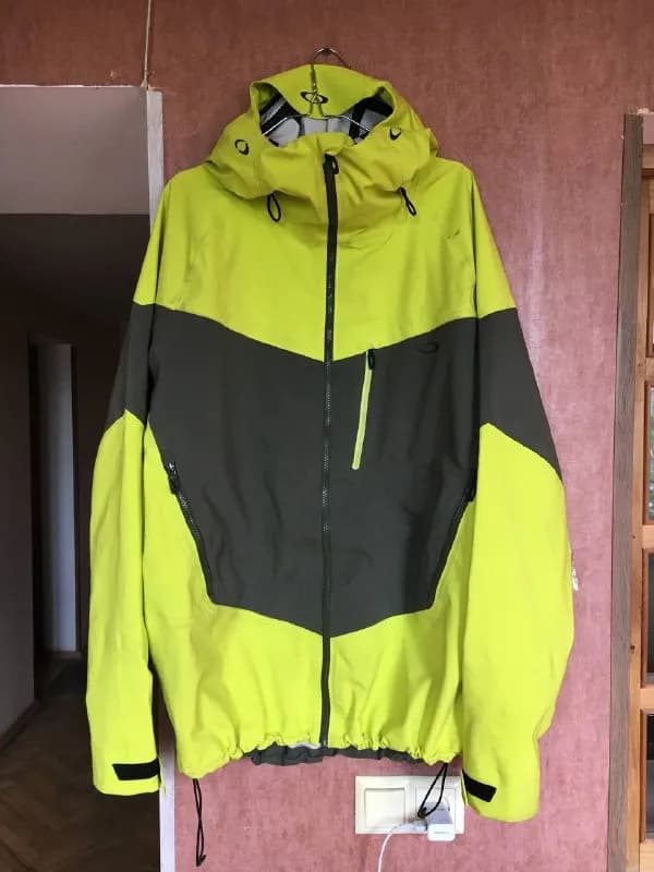 Oakley Jacket — Тбилиси — 100 ₾
