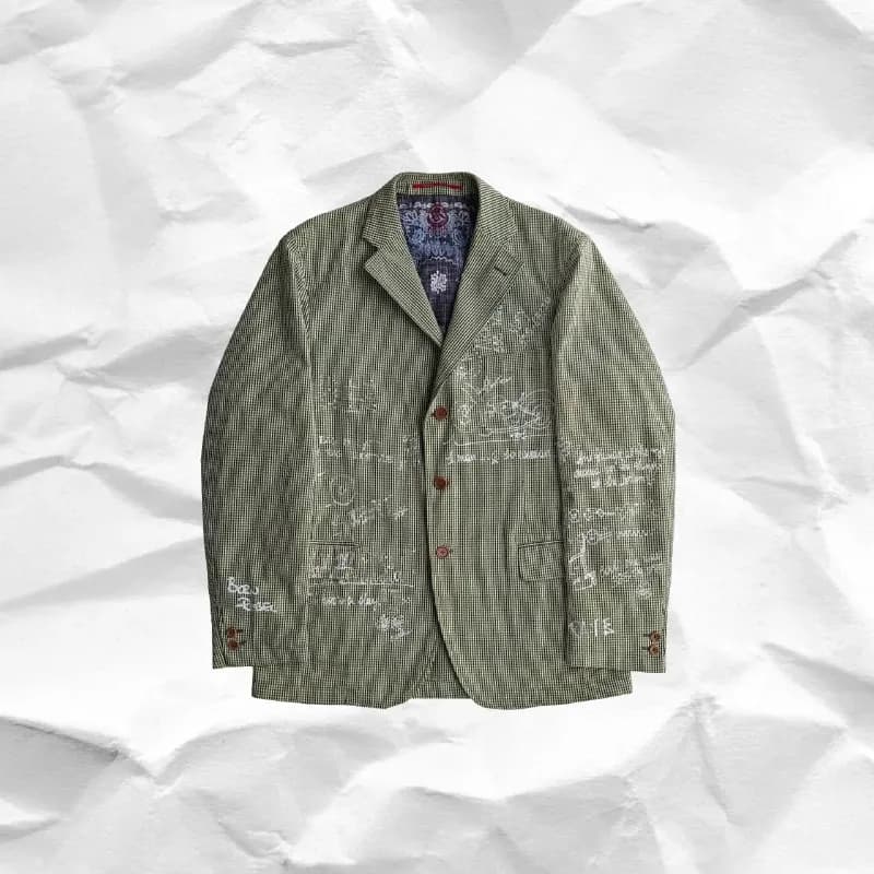L (жен.) — Тбилиси — 25 ₾
