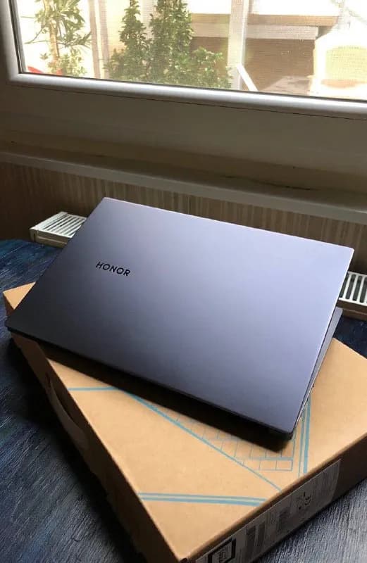 Honor MagicBook 14 NBR-WAI9 Intel i3 Grey — Тбилиси — 1 150 ₾