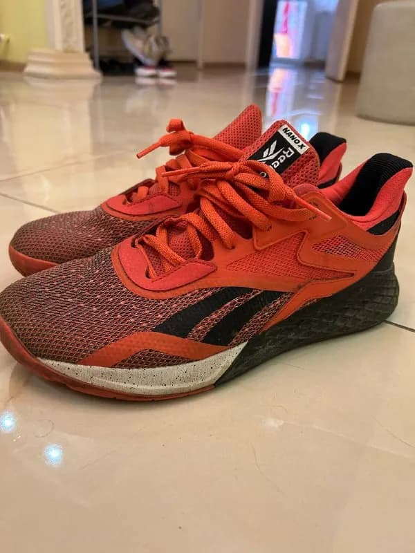 Reebok, обували 2 раза, 43 размер, состояние идеальное, дефектов нет, очень удобные, просторные и ды — Тбилиси — 120 ₾