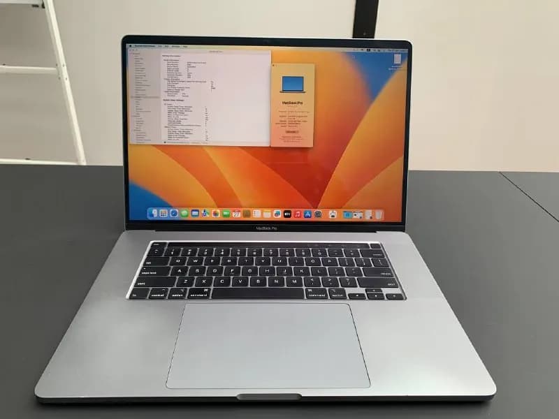 MacBook Pro (2019) 16-inch, 512GB, Intel Core i7, RAM 16GB, цвет Space Gray. — Тбилиси — 1 000 ₾