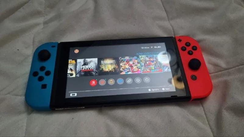 Nintendo Switch V2 + аккаунт с играми на 360$ — Тбилиси — 750 ₾