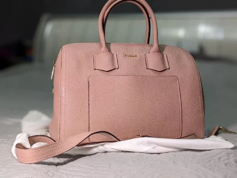 Furla, привезена из Милана — Тбилиси — 500 ₾