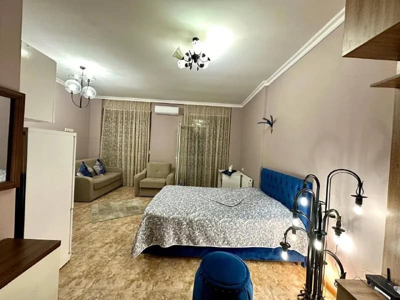 #Сдам просторную студию по улице Шериф Химшиашвили, 65 — Батуми — 400 $