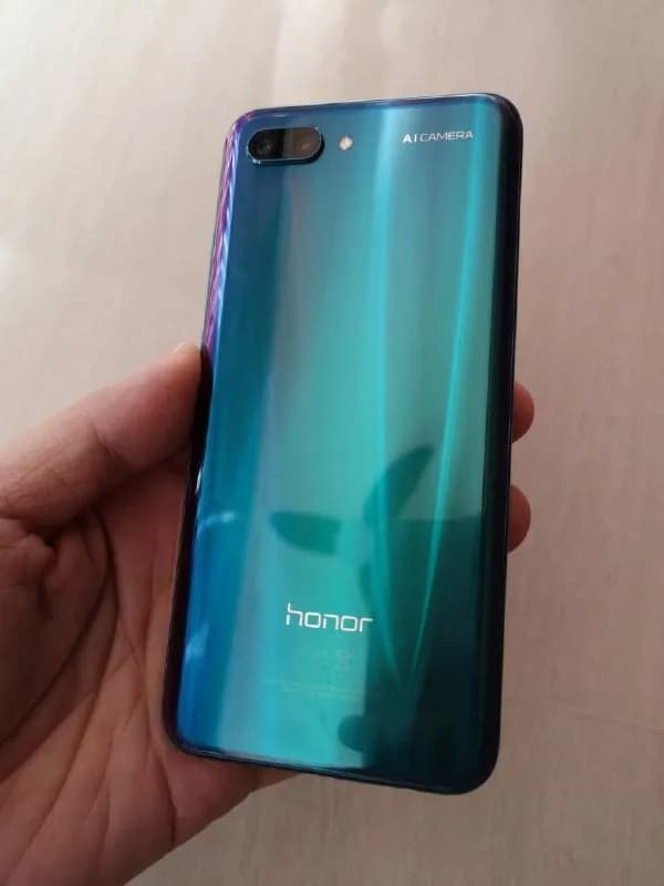 Honor 10 Phantom Green 128gb — Тбилиси — 200 ₾