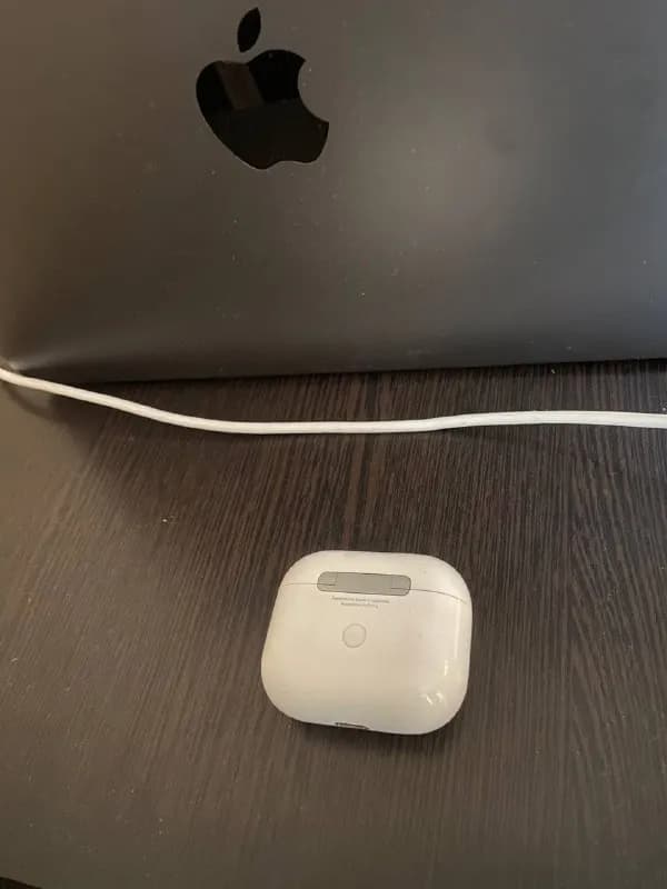 AirPods 3 — Тбилиси — 3 300 ₾
