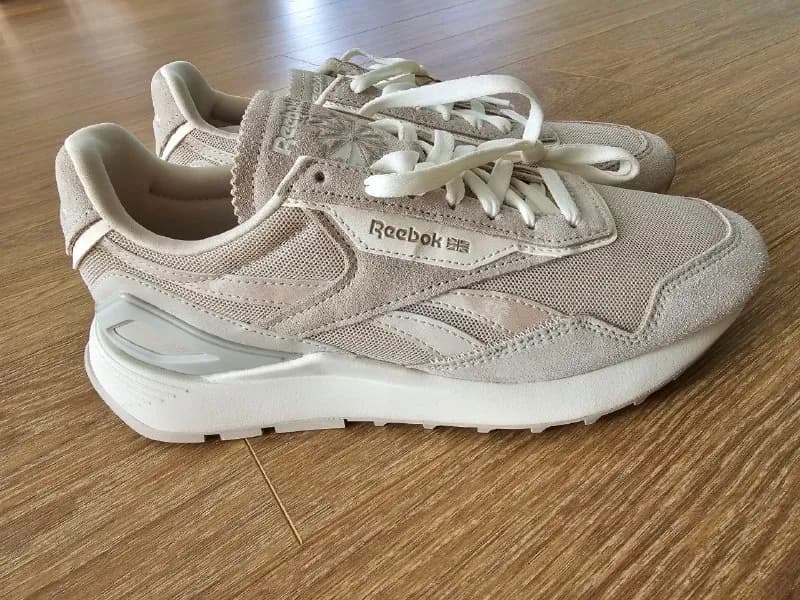 Reebok Classic Legazy AZ. Размер UK 6, цена 200 gel Заказывала на Asos. Самовывоз с улицы Giorgi Sha — Тбилиси — 200 ₾