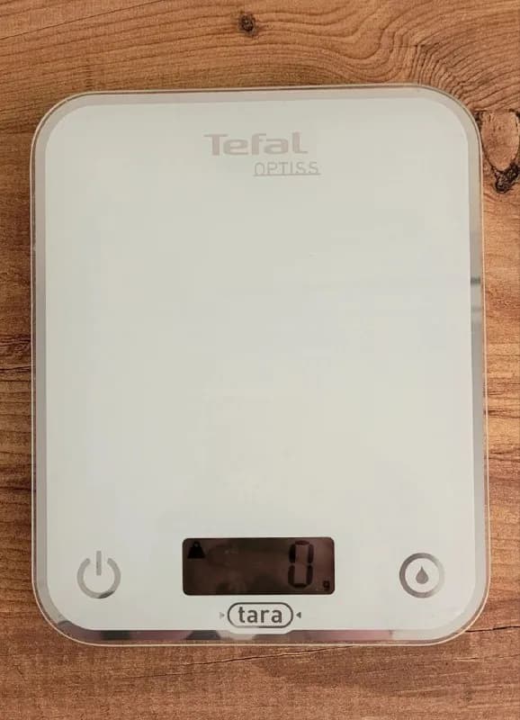 1. кухонные весы Tefal Optiss 20 GEL — Тбилиси — 20 ₾
