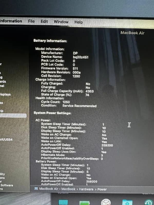 Macbook Air 2014 года, 256гб ssd. Полностью ноутбук в очень хорошем состоянии, ни разу не вскрывался — Тбилиси — 550 ₾