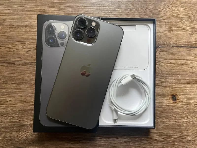 iPhone 13 Pro Max 256 gb — Тбилиси — 2 300 ₾