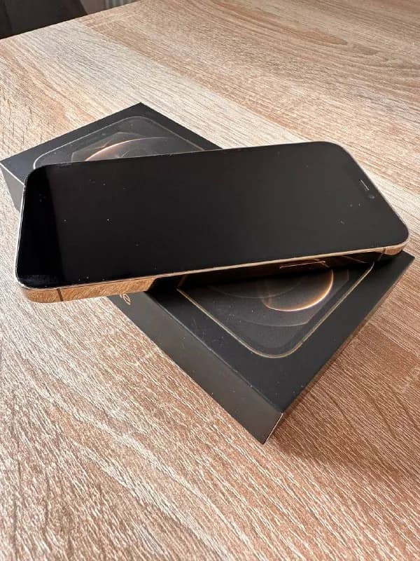 IPHONE 12 PRO GOLD — Тбилиси — 1 600 ₾