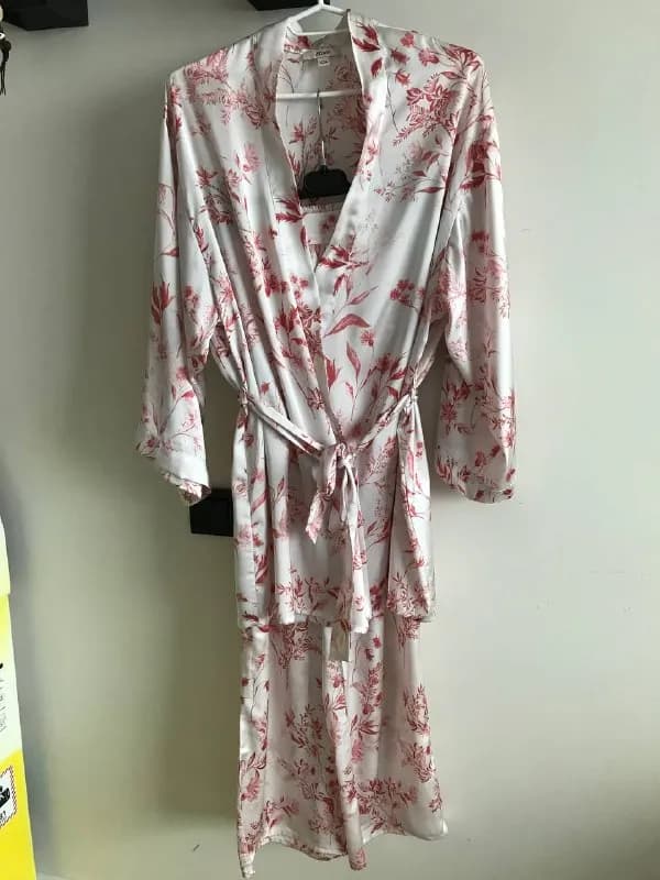 ETAM Lingerie комплект халат + брюки — Батуми — 40 ₾