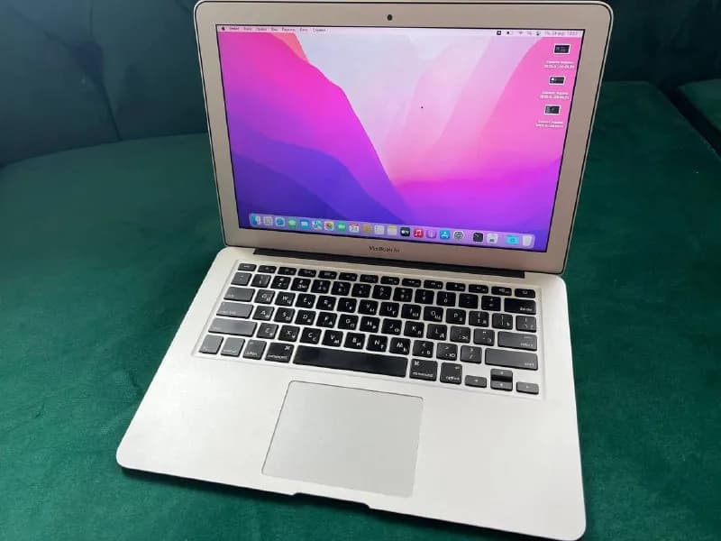 Macbook air Early 15 — Тбилиси