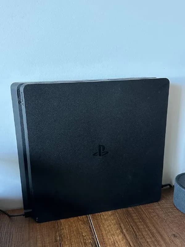 Sony PlayStation 4 Slim / Sony PS4 Slim / ПС4 / Плойку 🎮 — Батуми — 500 ₾