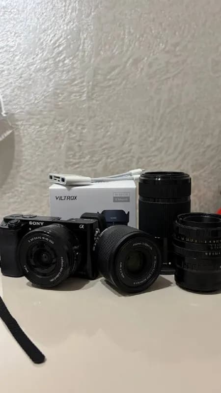Sony A6000 в идеальном состоянии + 4 объектива — Батуми — 1 700 ₾
