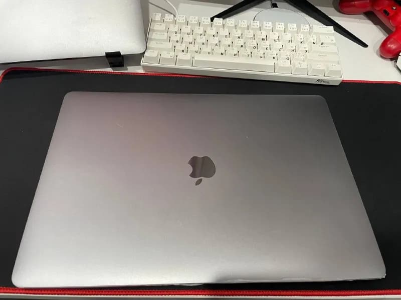 MacBook Pro 15 2018 — Тбилиси — 2 100 ₾