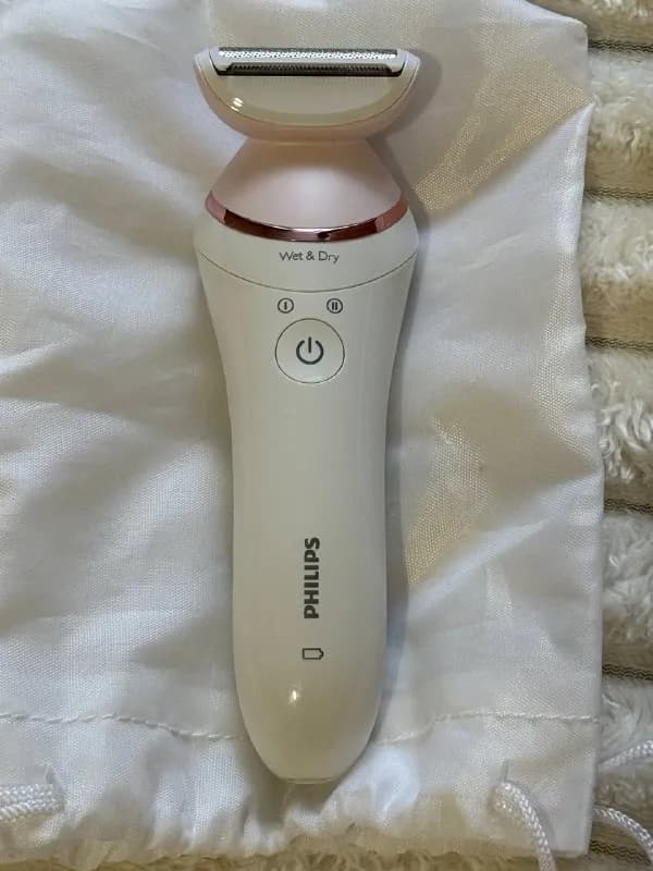Philips BRE730 в отличном состоянии. Использовался редко, полностью исправен, аккумулятор работает б — Батуми — 279 ₾