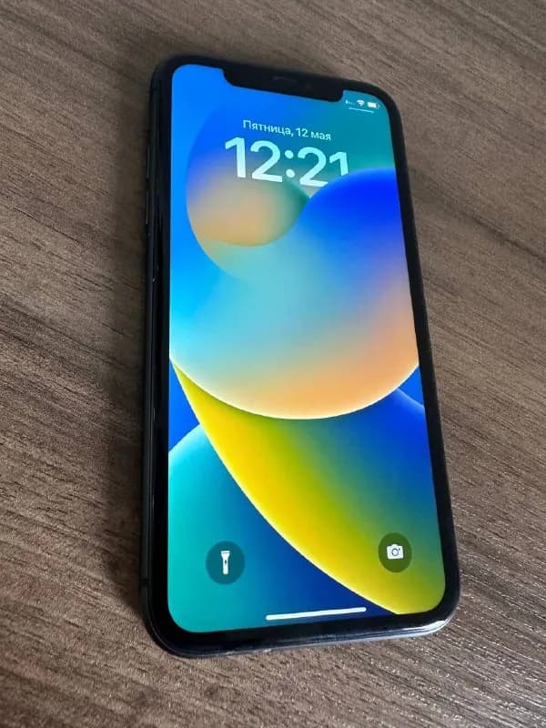 iPhone 11 (256 гб) 2020 г. — Тбилиси — 1 200 ₾