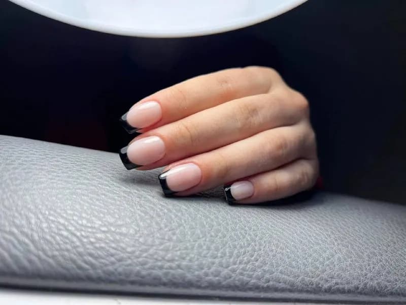 [телефон] прошу писать на вотсап 💅🙏 — Тбилиси