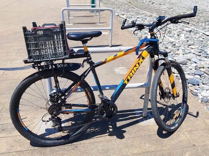 Trinx m136 elite, колеса 27.5», на рост от 160 см. Рама: алюминий. С алюминиевым багажником, с корзи — Батуми — 400 ₾