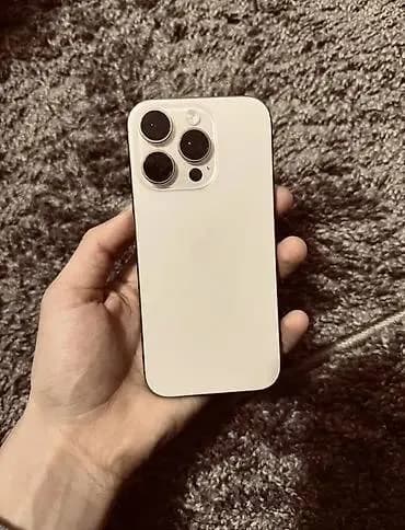 IPhone 15 pro (White titanium) 256gb — Батуми — 600 $