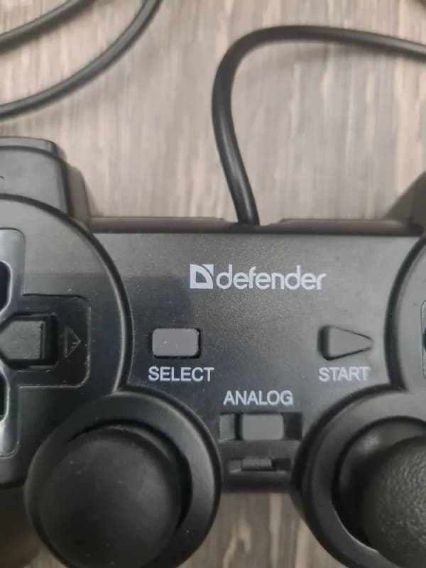 Defender — — Батуми — 20 ₾