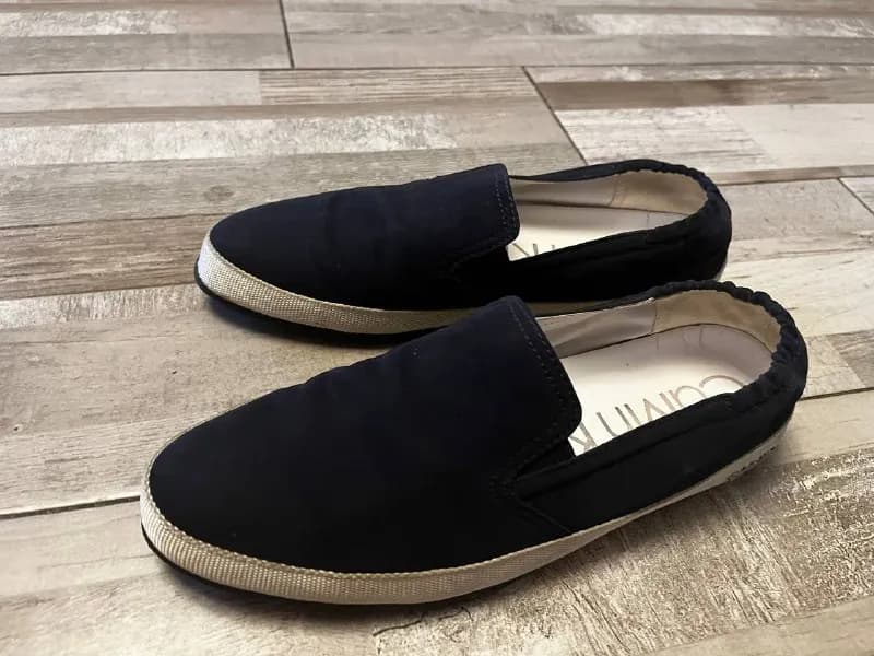 Calvin Klein (оригинал). Почти не ношена. Размер 43. — Тбилиси — 100 ₾