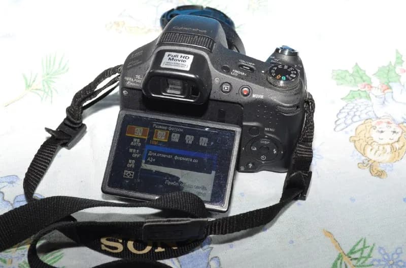 Sony DSC HX100V — 350 лар — Тбилиси — 350 ₾