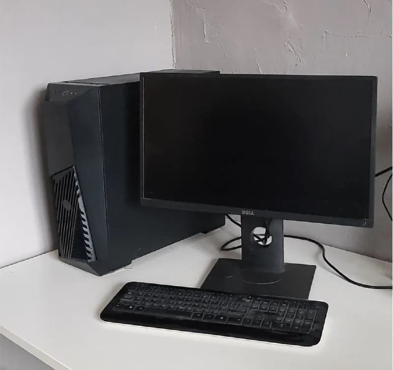 i[телефон].6GHz, 16GB RAM, две AMD RX580 8GB — Тбилиси — 2 000 ₾