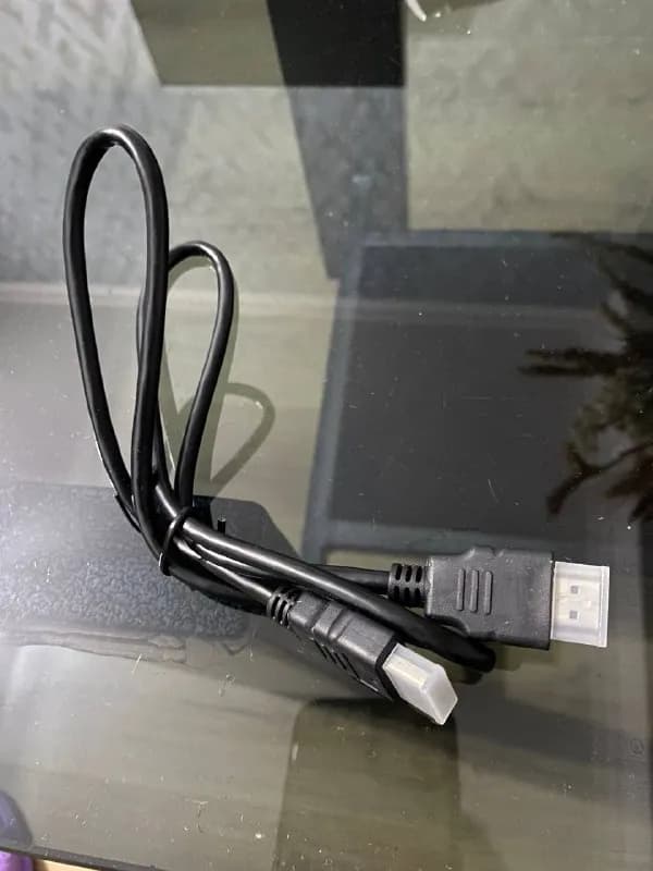 HDMI/FullHD 0,75 м. Состояние новый, защитные колпачки в наличии. Стоимость 4 лари. — Тбилиси — 4 ₾