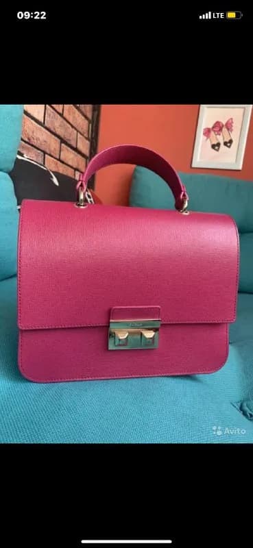 Furla, натуральная кожа, Состояние новой, никаких дефектов, оригинал, куплена в Италии, размеры — Тбилиси — 20 ₾