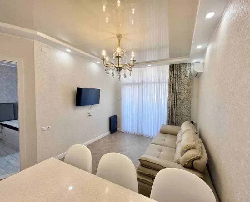 2+1 в комплексе Black Sea Tower — Батуми — 1 000 $