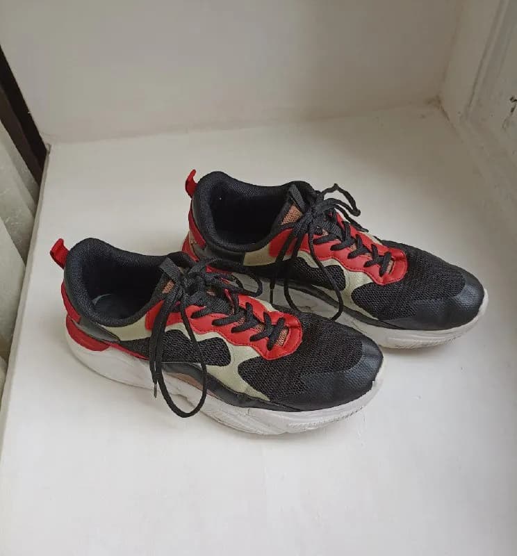 LC Waikiki — Тбилиси — 35 ₾