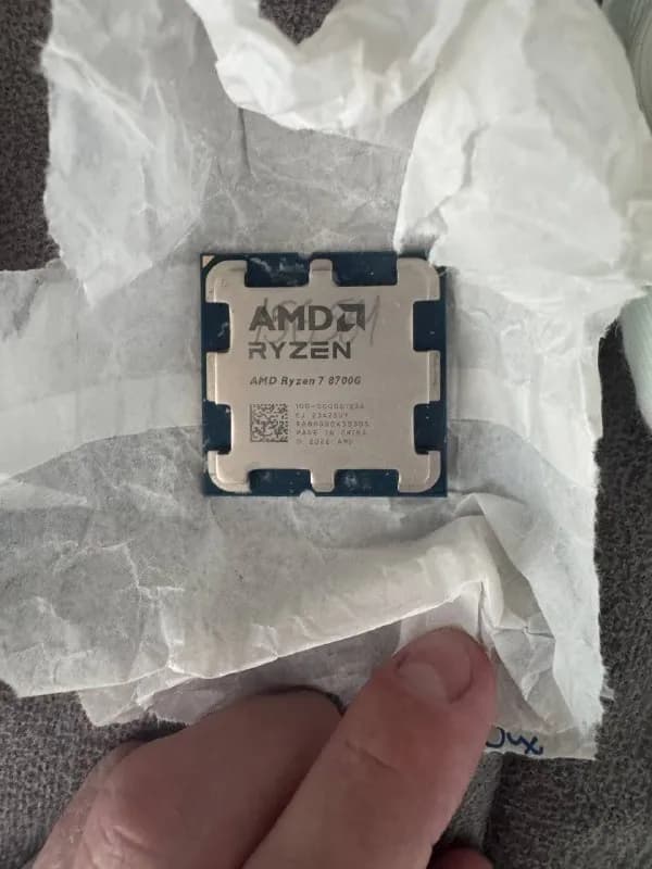 Процессор AMD Ryzen 7 8700G — Батуми — 850 ₾