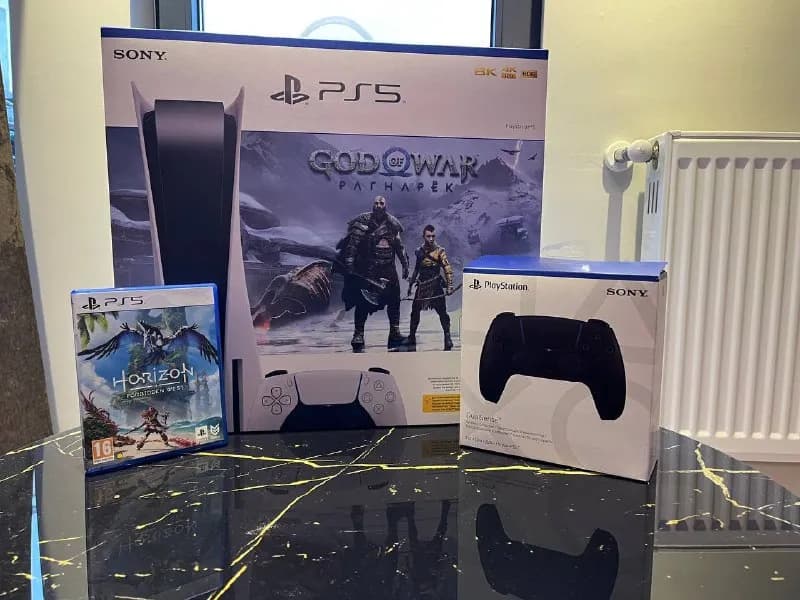 1. ps5 + 2 джойтсика + 1 диск horizon forbidden west. Цена: 1600 лари — Тбилиси — 1 600 ₾