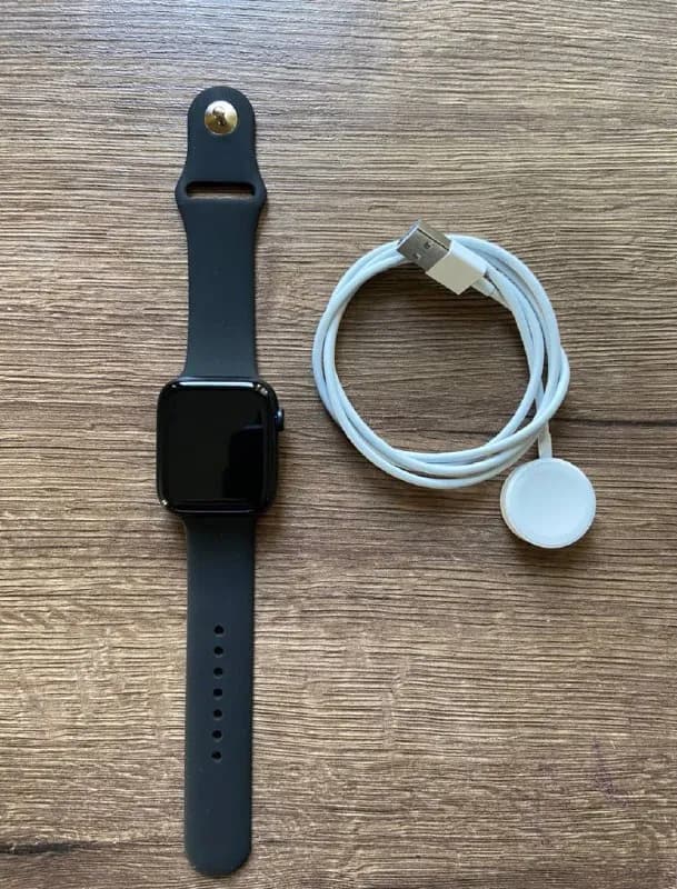 Apple Watch 8 45 mm — Тбилиси — 850 ₾