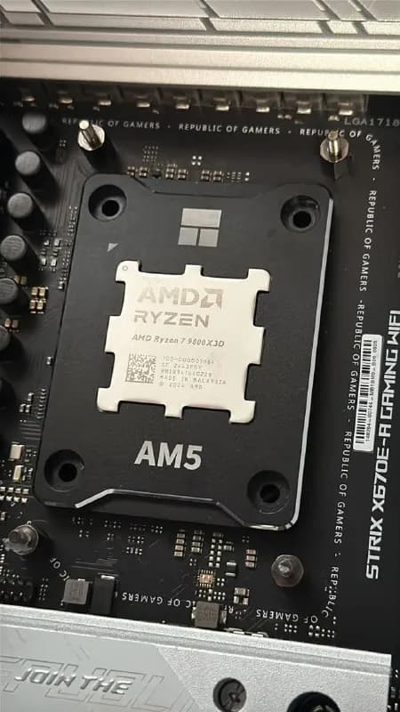 AM5 CPU Contact Frame в отличном состоянии. Идеальная деталь для сборки или ремонта систем с сокетом — Тбилиси — 30 ₾